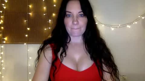 Mari online show from November 30, 3:32 am