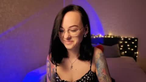 MiraSkyy online show from June 20, 7:17 pm