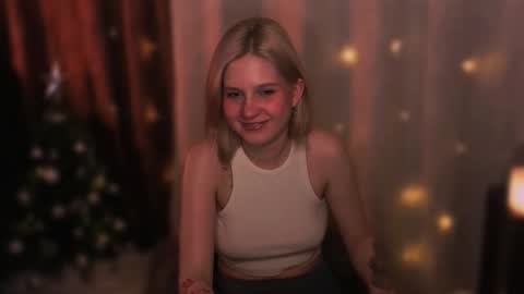 Mira online show from November 29, 9:19 pm