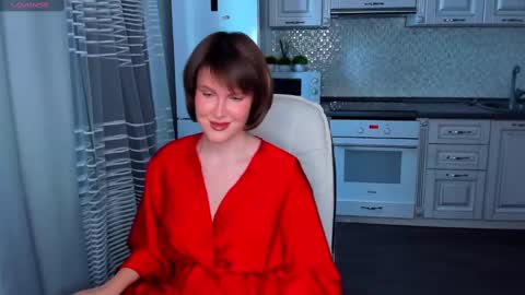 Snapshot of mirrorofsoul chatting on February 26, 5:13 am Shelley online show from February 26, 5:13 am