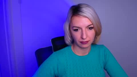 Mishelle online show from November 28, 1:58 pm