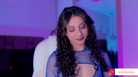 Charlotte online show from January 22, 11:43 pm