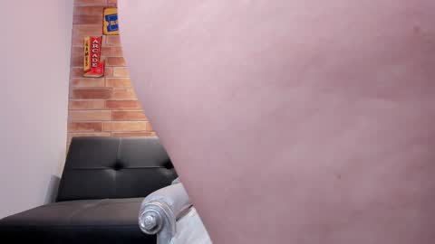 Pamela online show from November 1, 12:09 pm