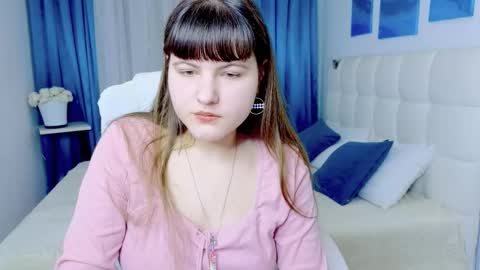 miss__poly online show from February 1, 1:54 pm