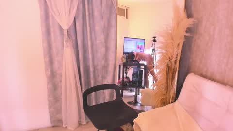 Camila online show from September 17, 12:36 pm