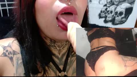 miss_clover online show from February 14, 9:56 am