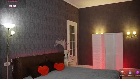 Elia online show from February 12, 3:36 pm