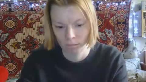Elis online show from April 29, 11:13 am