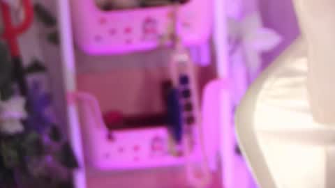  Elisabeth  IG galax xxia       online show from July 29, 12:32 am