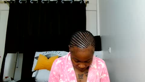 Miss Kiarrafit online show from June 29, 10:15 am