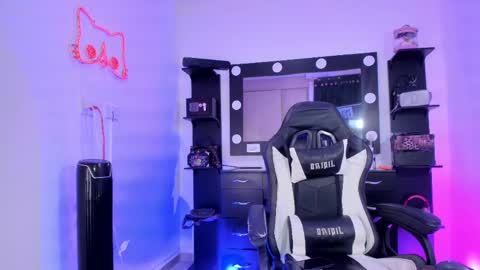 Miss Kittyn online show from March 12, 1:14 am