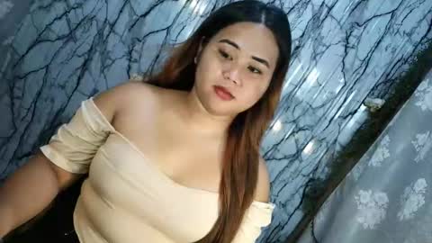 miss_lynxoxo online show from April 19, 3:50 am