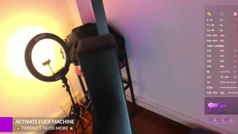  Miss Pawi online show from March 21, 8:58 pm