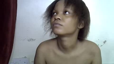 miss_rihanna2 online show from November 2, 3:48 pm