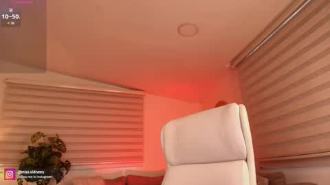 Amy Olivera online show from March 17, 12:53 pm