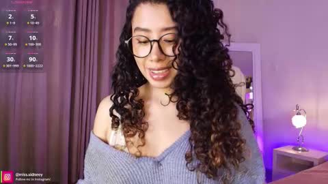 Amy Olivera online show from November 24, 12:51 pm