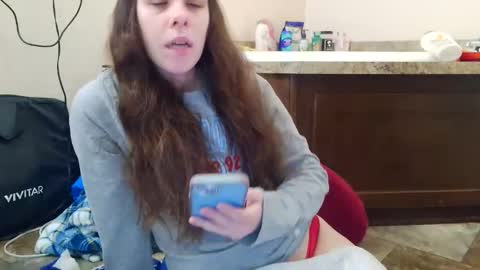 Bella online show from February 25, 4:49 pm