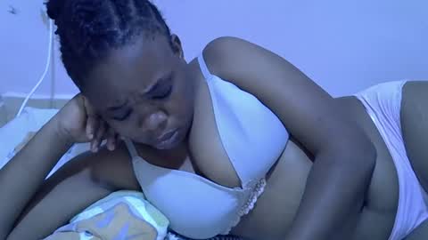 miss_velour online show from April 18, 7:58 pm