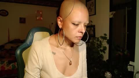 Anarkitten  online show from October 9, 1:43 am