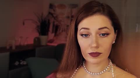 The divine Beverly online show from January 18, 4:42 am