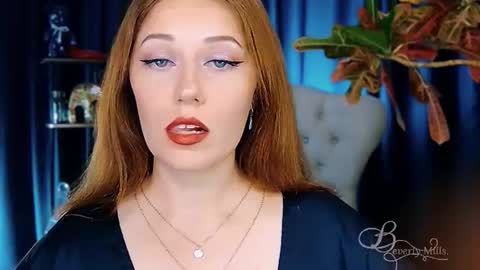 The divine Beverly online show from July 15, 12:10 pm