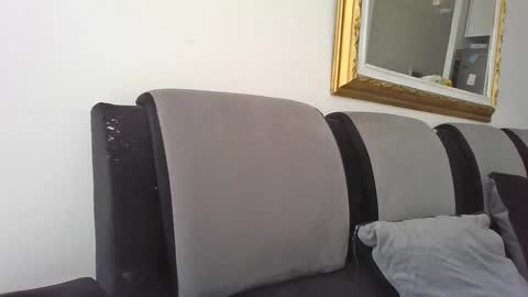 melodie  online show from January 24, 9:15 pm