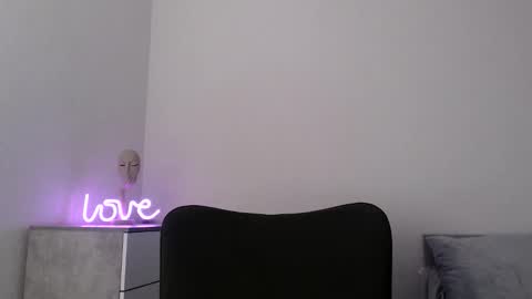 EMMA online show from September 8, 8:08 pm