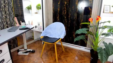 Escarlet online show from January 29, 2:09 am