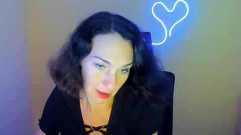 Christina online show from October 16, 12:30 pm