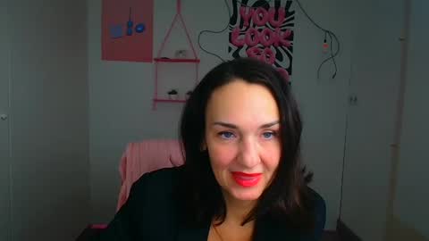 Christina online show from March 4, 12:56 pm