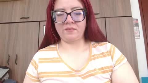 eva   online show from July 14, 3:17 pm
