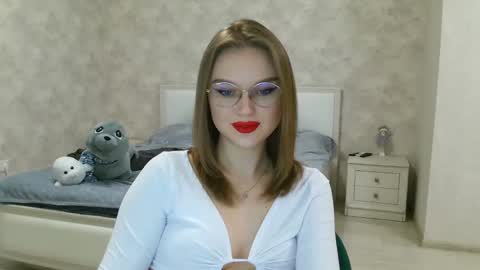 OneGoddess online show from January 28, 3:46 pm