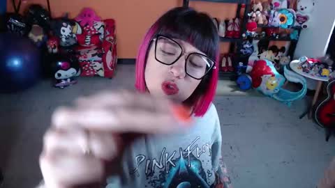 Miss Mia online show from October 24, 2:57 pm