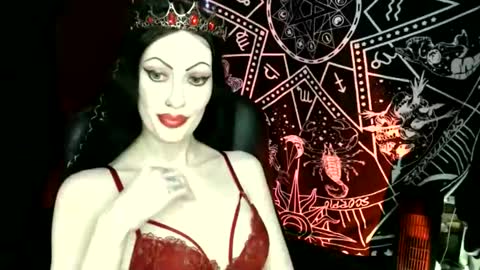 MissMoonDoll online show from May 31, 5:46 am