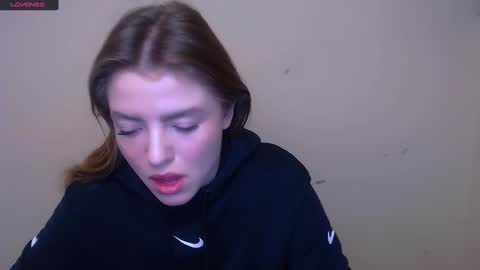 Snapshot of missoliviaa_ chatting on February 27, 8:28 am Olivia online show from February 27, 8:28 am