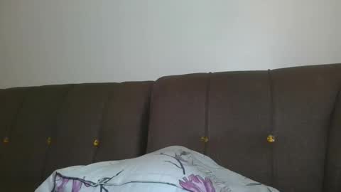 pretty gal online show from November 10, 5:24 am