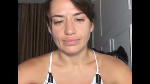 missroriann online show from May 17, 2:05 pm