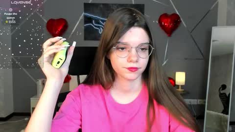 misss_evelyne online show from February 13, 7:54 am