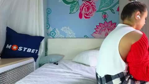 . online show from January 11, 8:32 pm