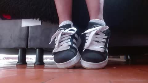 TELL ME MISS online show from November 20, 3:13 pm