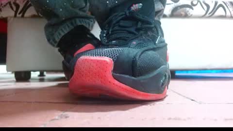 TELL ME MISS online show from October 20, 8:12 pm