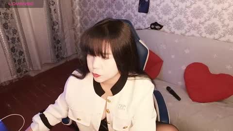 Val online show from November 3, 5:22 am