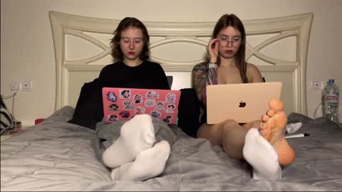 misswishh online show from January 27, 4:43 pm