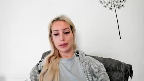 Missy matrix online show from January 15, 10:43 am