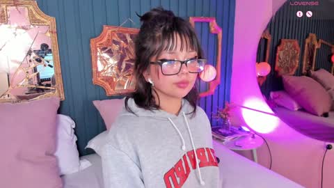 Missy online show from December 18, 8:14 pm