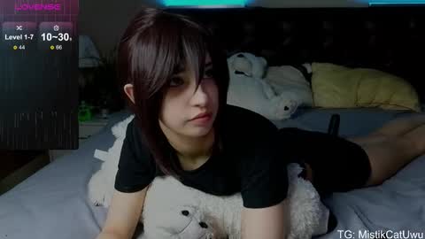 mistikcat online show from February 15, 2:16 pm