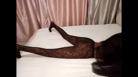 mistress_valentina1 online show from March 19, 2:05 am