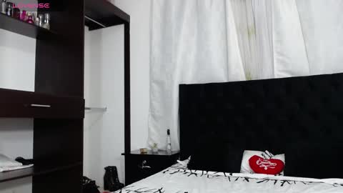 mistresskattia online show from February 6, 12:11 am