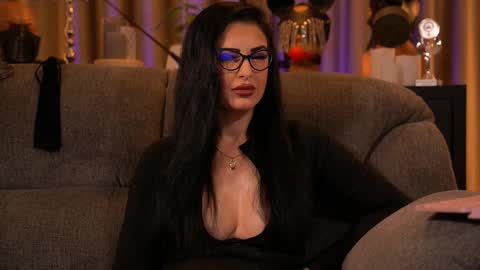 Mistress Kelly online show from October 30, 11:06 pm