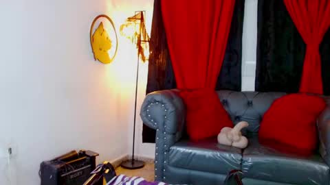 Mistresslombana online show from April 20, 5:21 am